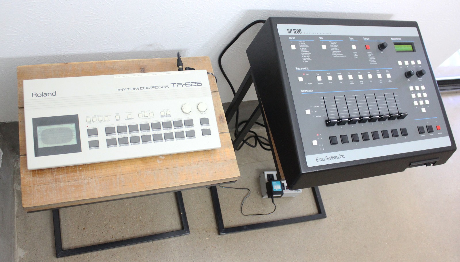 Akai MPC 3000 2000 XL Format SD Card Disk Drum Sample Library SP1200 Volume 1