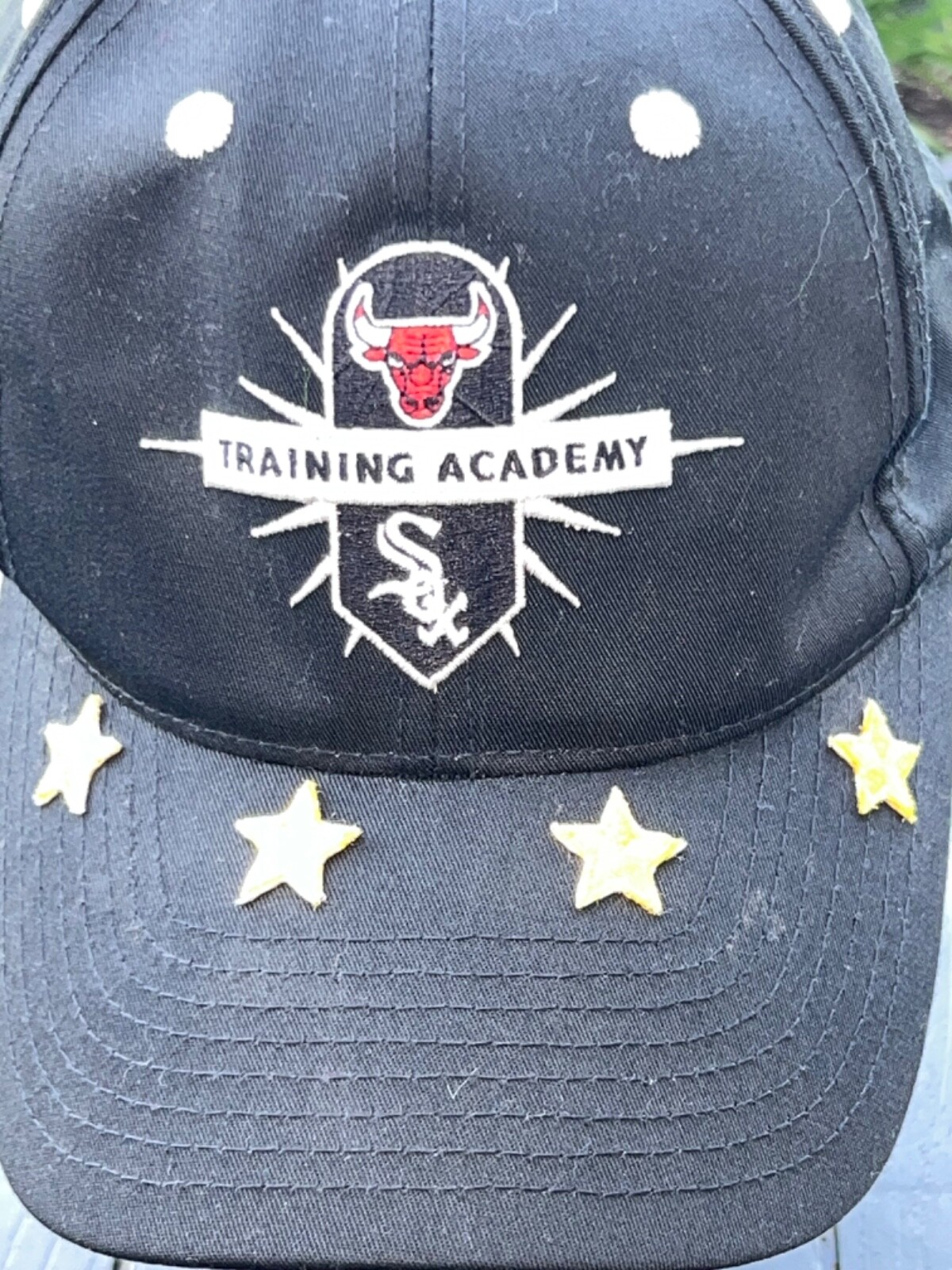 Chicago Bulls/White Sox Black Training Academy Black Hat Cap w 4 Stars Hook Loop