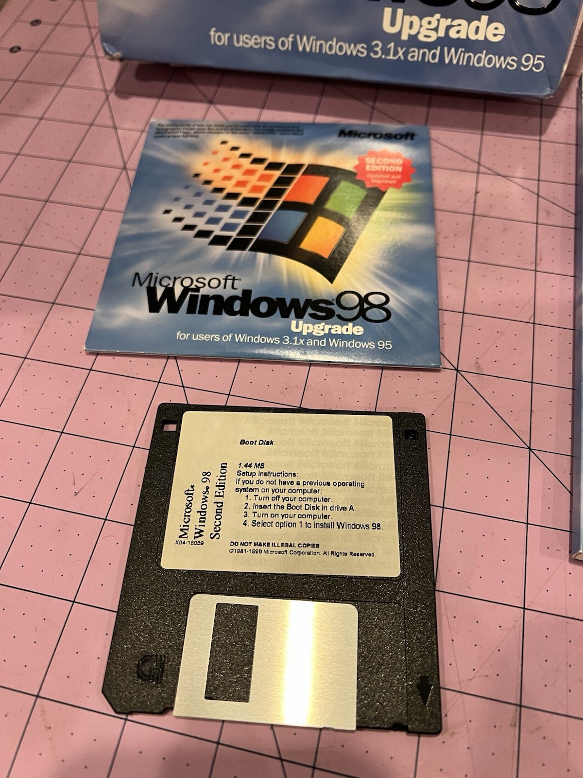 🔥 Microsoft Windows 98 Upgrade SE 2nd CIB Big Box CD FLOPPY BOOT DISK 3.5” Key