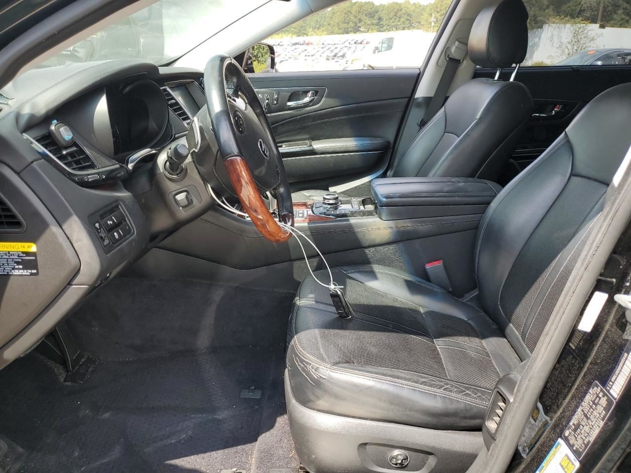 K900 2016 Glove Box 4826747