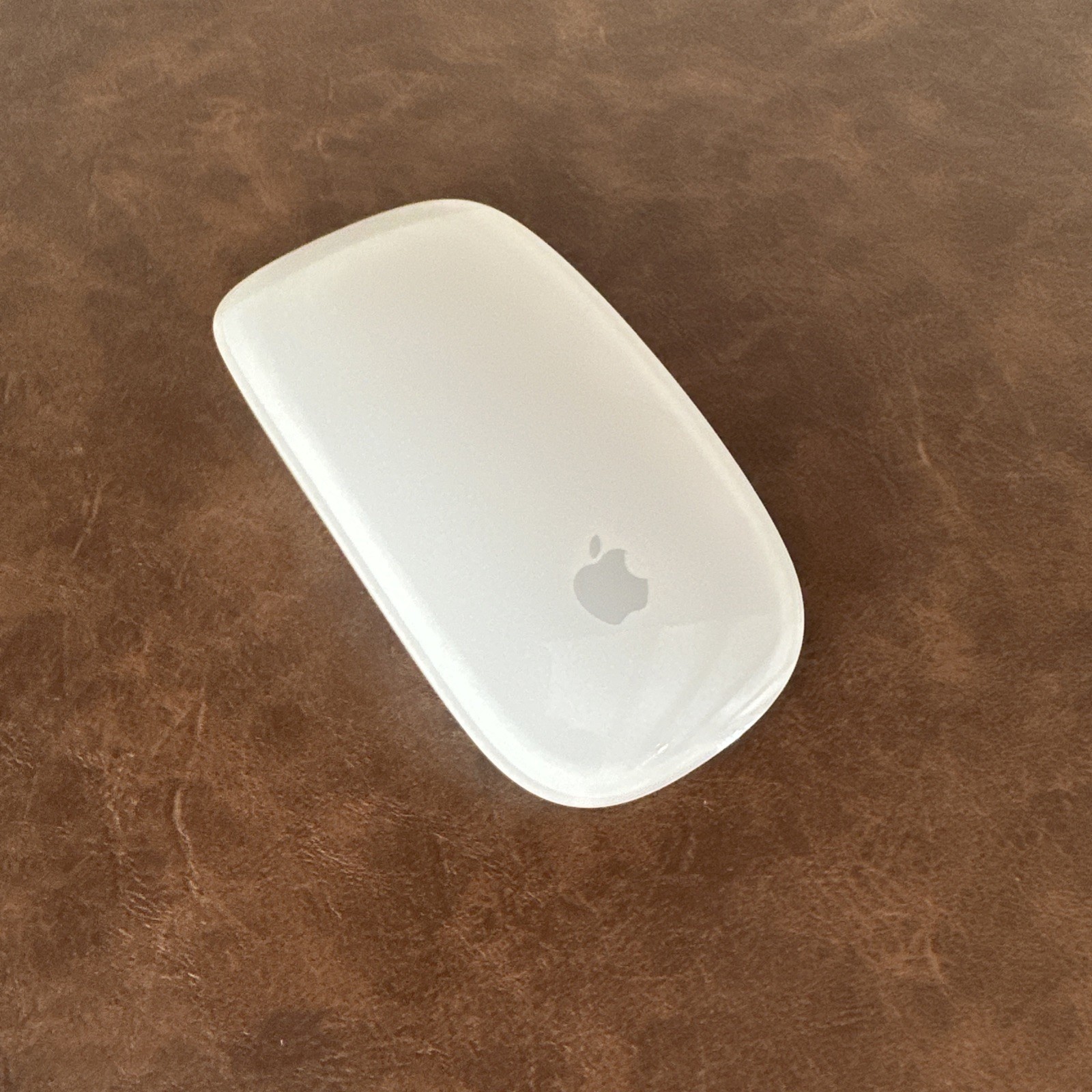 Apple Magic Mouse 2 A1657 Wireless Bluetooth Rechargeable Silver