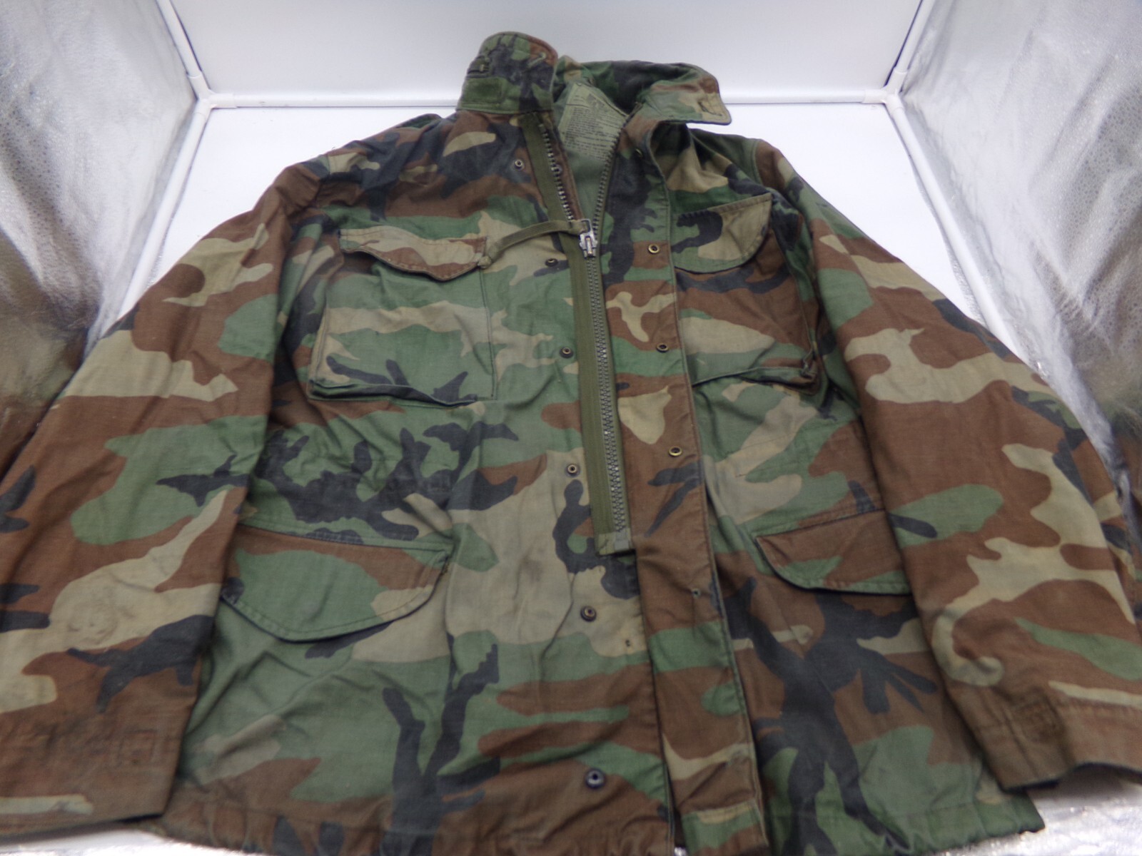 Parka Cold Weather Camouflage Woodland Medium Reg Coat/Jacket- READ DESCRIPTION!