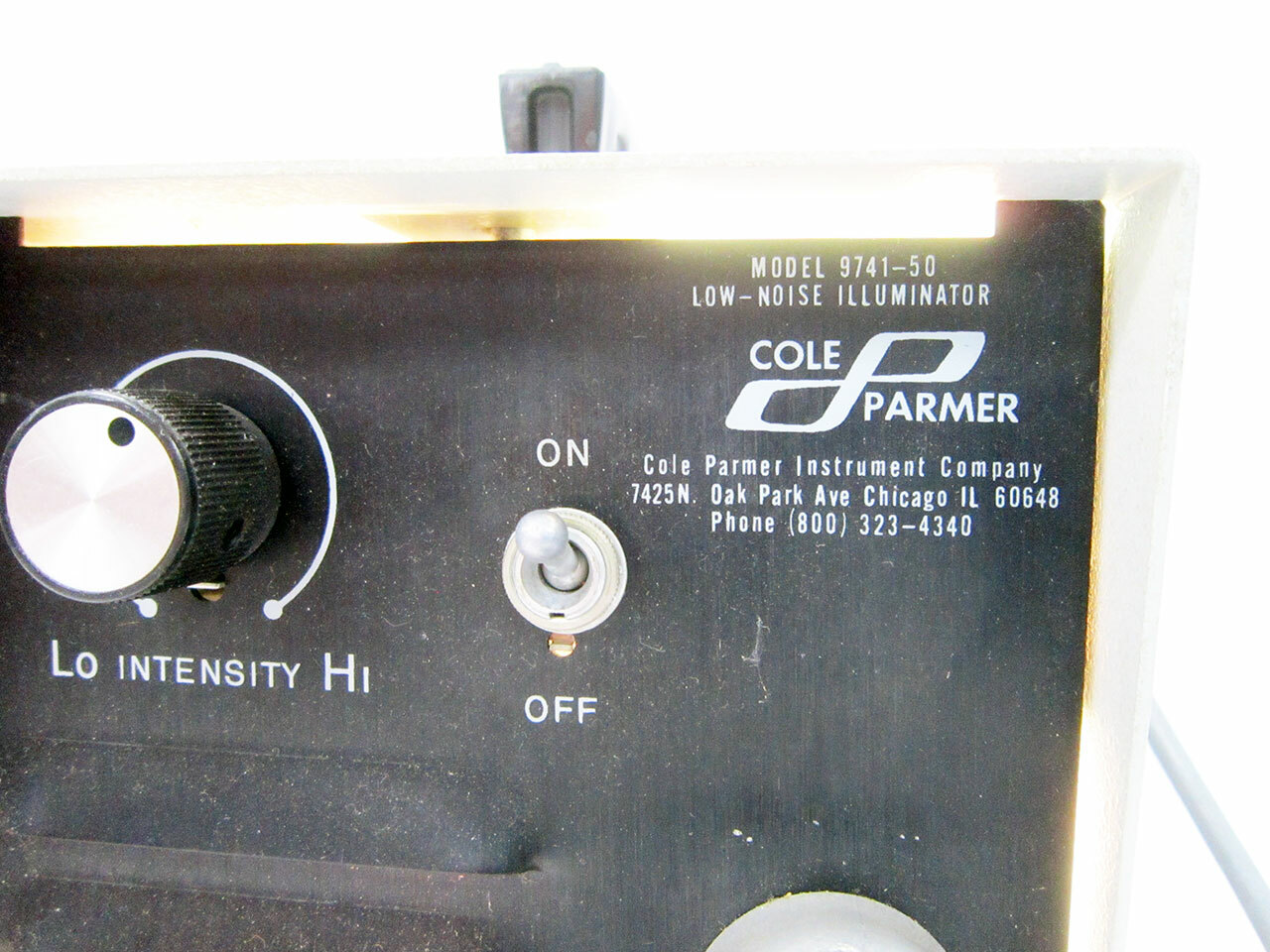 COLE PARMER 9741-50 DUAL ARM LOW NOISE ILLUMINATOR LIGHT SOURCE
