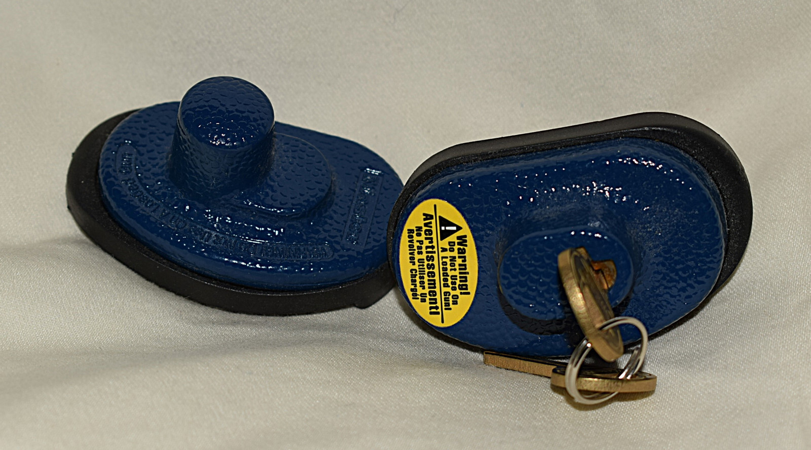 Master Lock 90 Gun Lock Trigger Lock with 2 keys