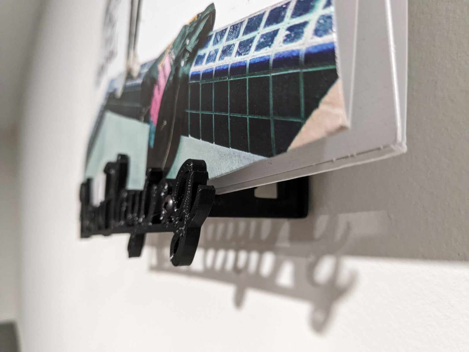 NOW PLAYING - Vinyl Record Display / Wall Mount / Shelf Storage - 3D Printed
