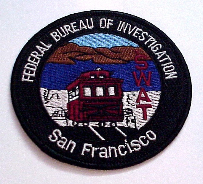 SAN FRANCISCO  CALIFORNIA   SWAT  ( RED CABLE CAR )  VINTAGE 3 1/2" POLICE PATCH