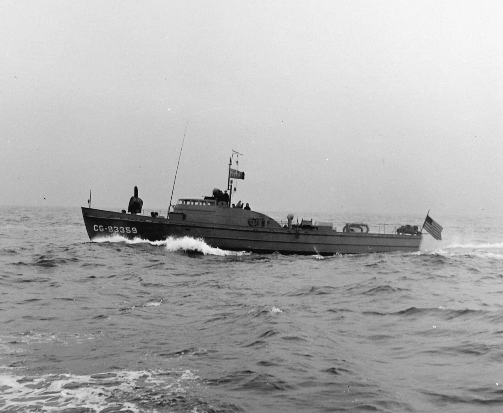 WW2 WWII Photo World War Two / USCG Patrol Boats in Action January 1943 Coast