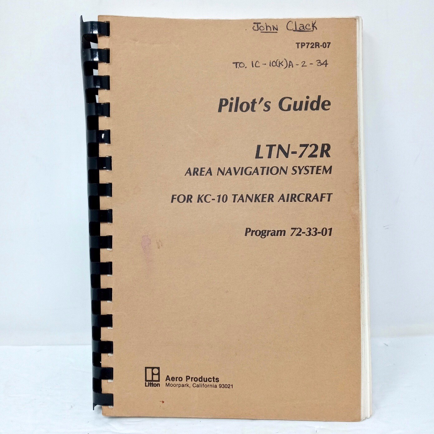 KC-10 Tanker Aircraft LTN-72RL Area Navigation System Pilot's Guide 1985 Edition
