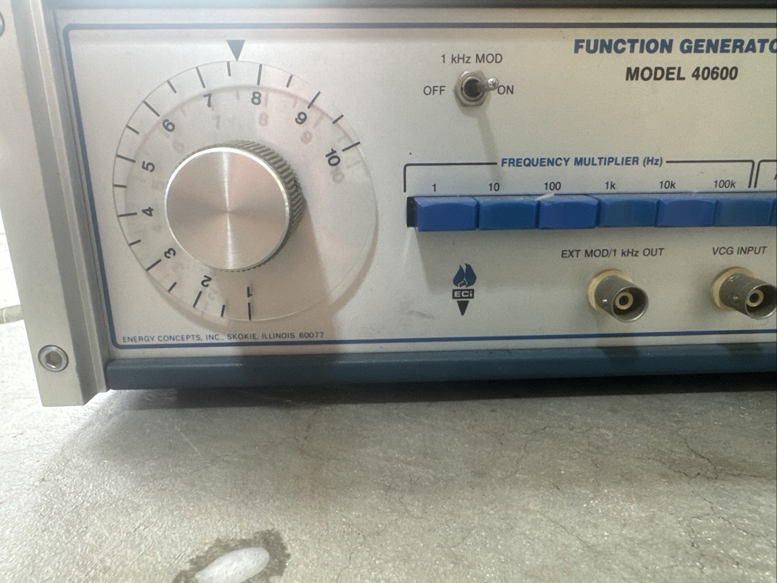 ENERGY CONCEPTS INC. ECI MODEL 40600 FUNCTION GENERATOR