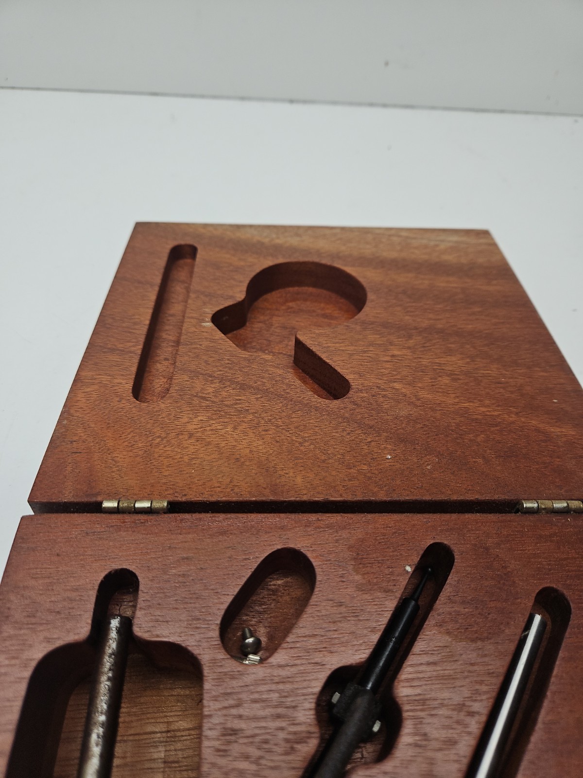 Brown & Sharpe Dial Indicator 7040 Base Machinist