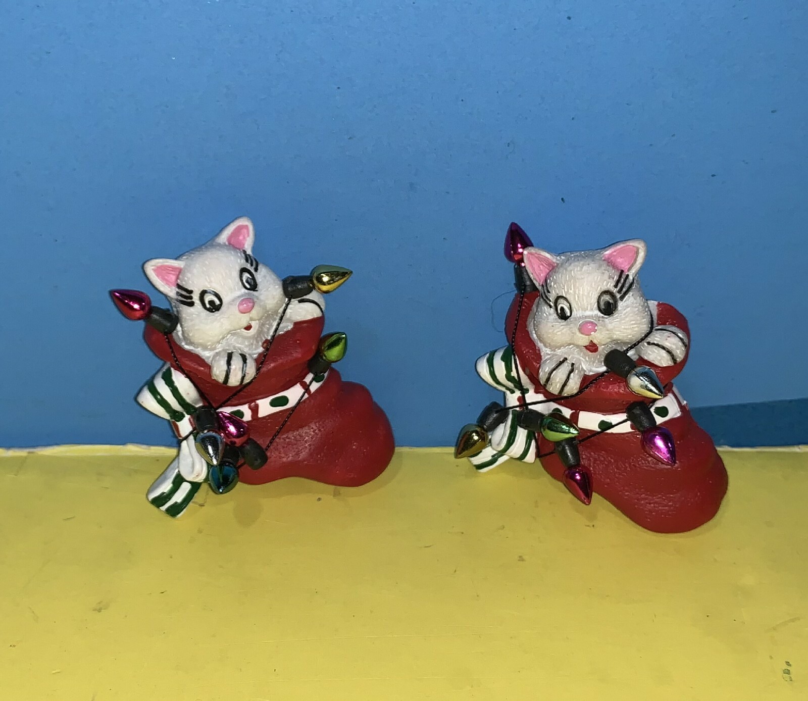 2" Christmas Cat In Stocking With Lights Brooch Pin Kitty Cat Red & White x Two