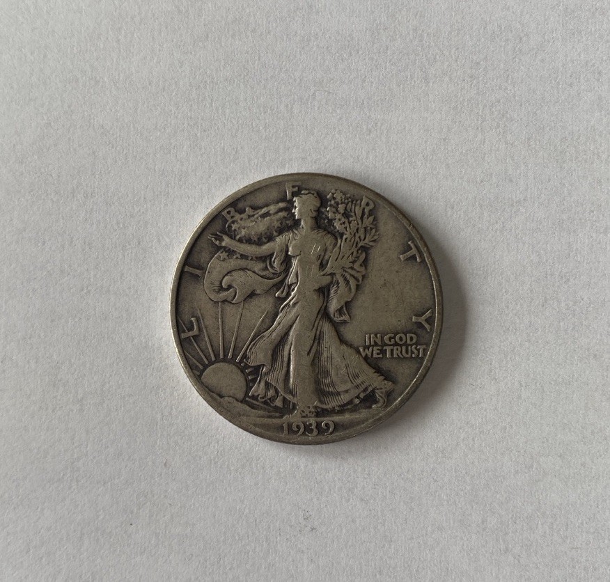 1939 Walking Liberty Half Dollar - 90% Silver - US Mint Vintage Coin 50c