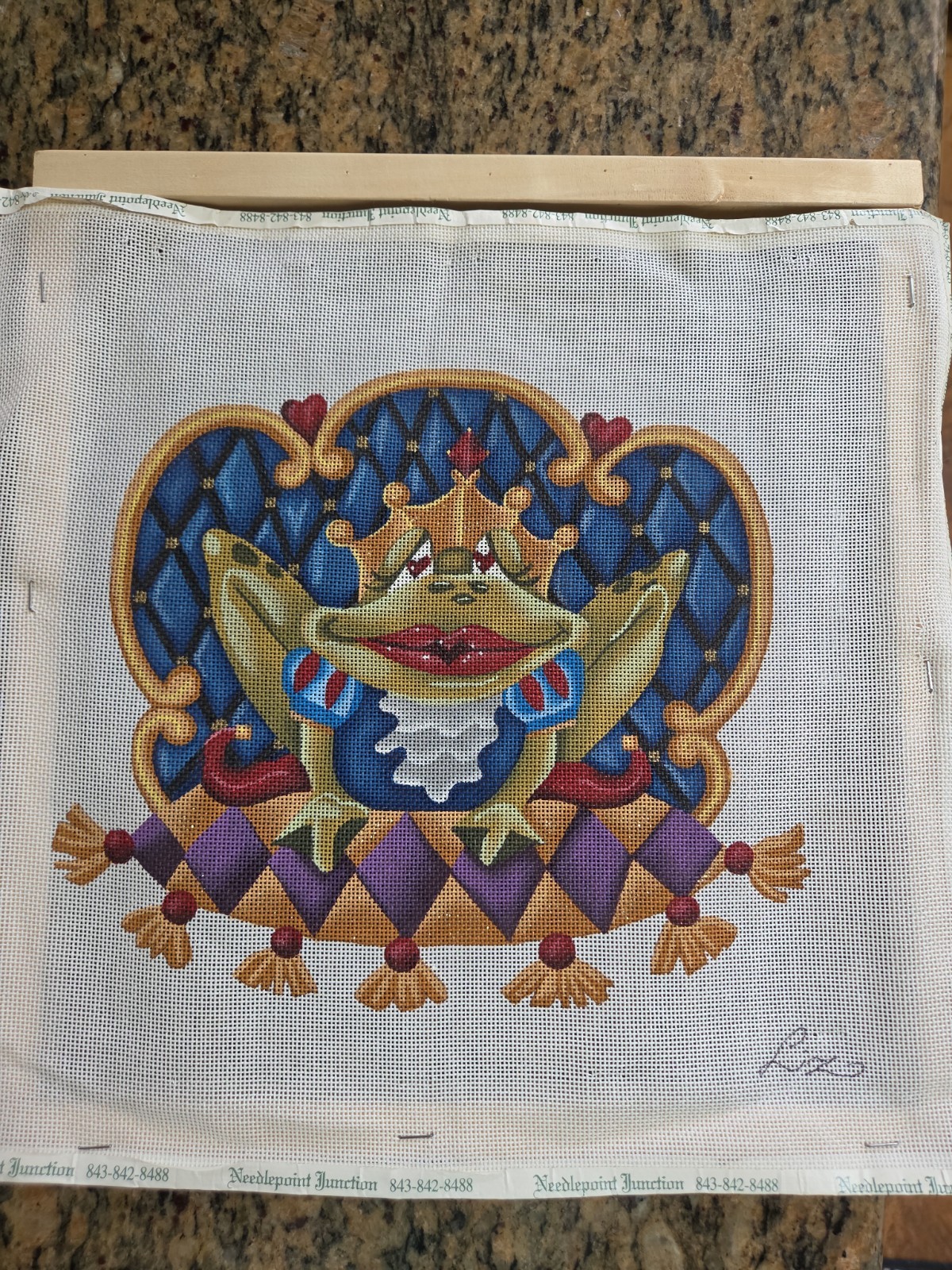 Needlepoint & Stitch guide  King Froggy