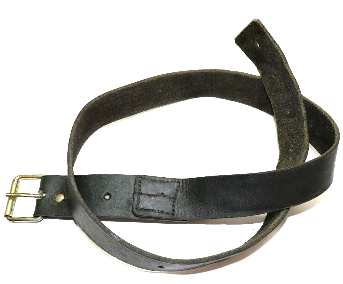 used WWII Italian green leather belt adjustable waist 28in to 39in each E6139