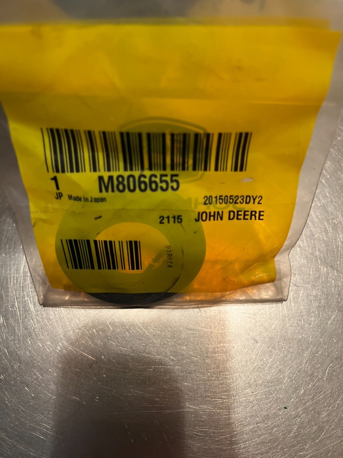 M806655  Genuine  OEM  John Deere    SEAL
