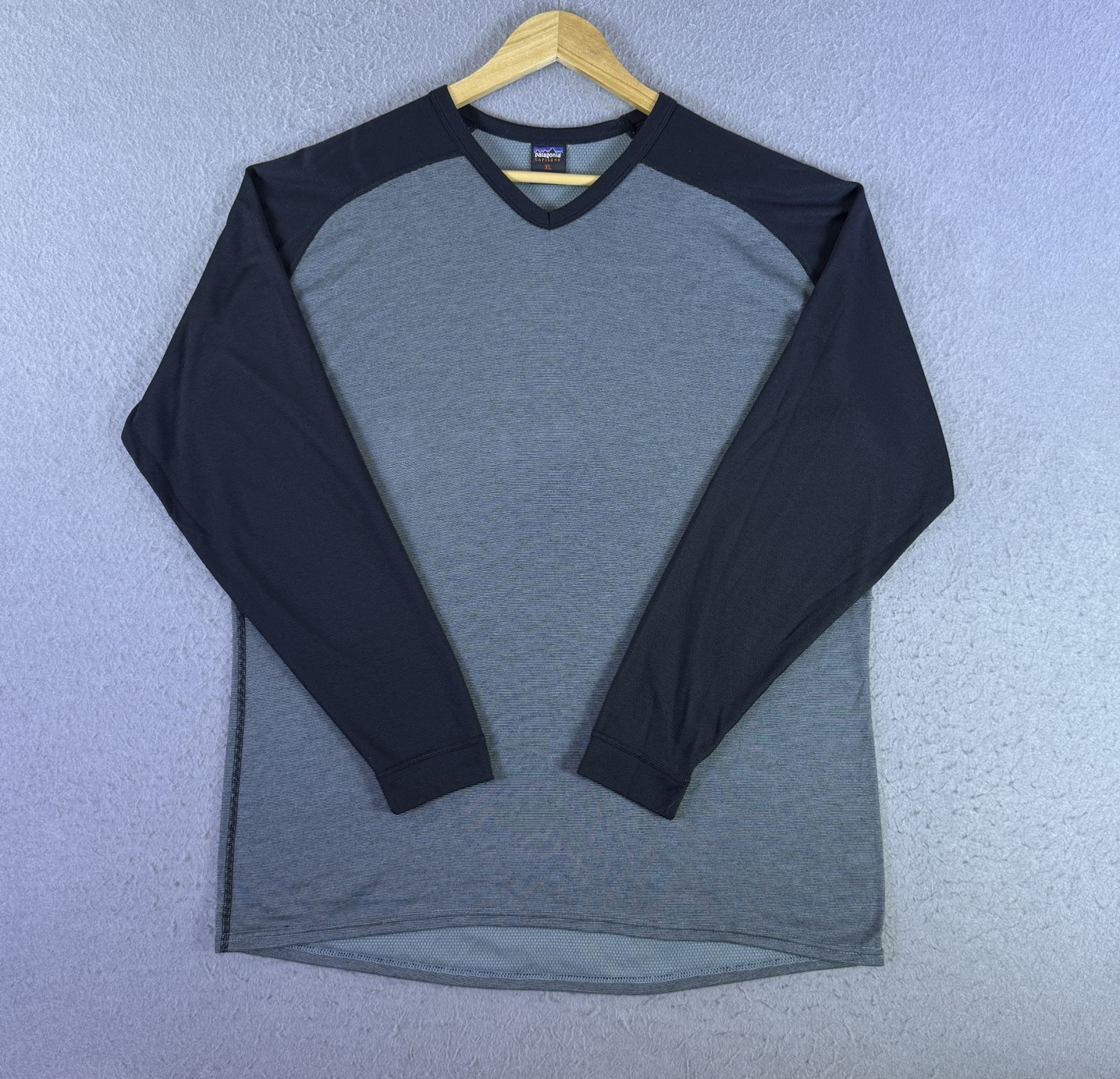 VTG Patagonia Capilene Mens Long Sleeve Shirt XL Gray Black Colorblock USA Y2K