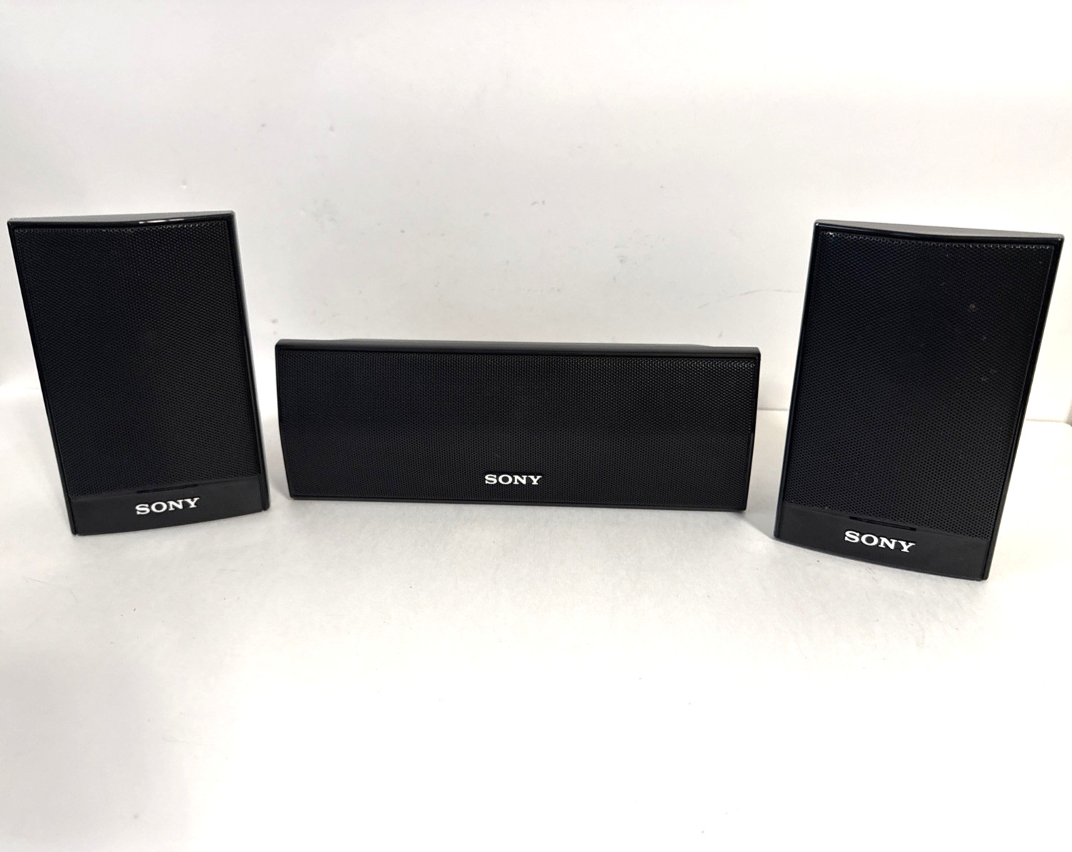 Sony Surround System Black  SS-CT91, SS-TS94 Center, Right & Left  Speakers