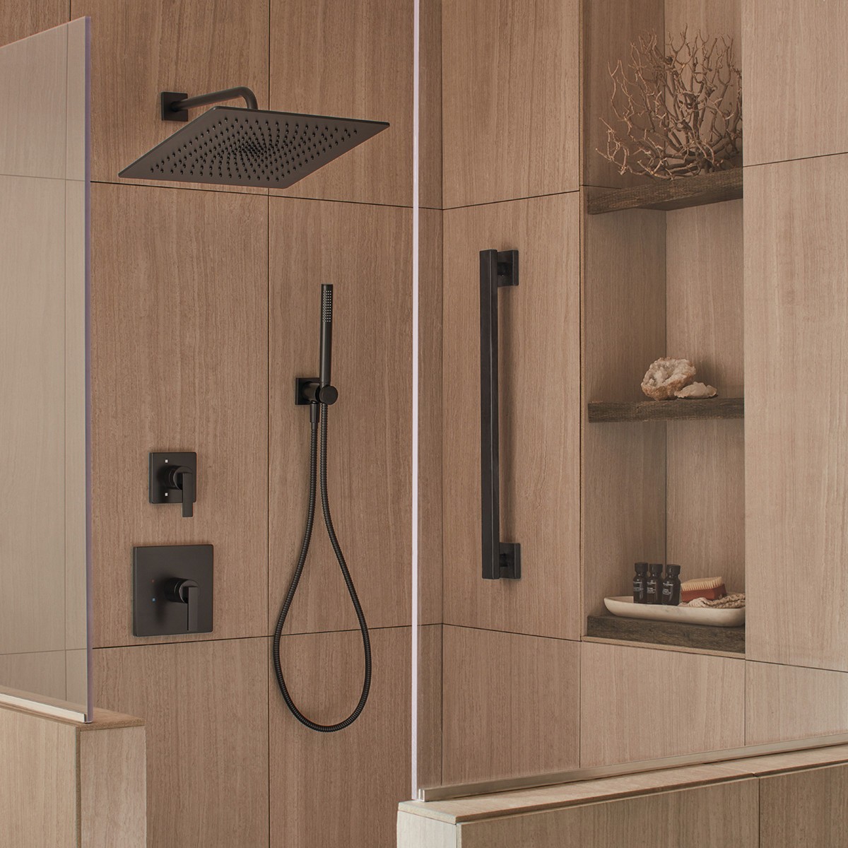 Speakman S-2764-E2 Lura 2 GPM Single Function Shower Head - Bronze