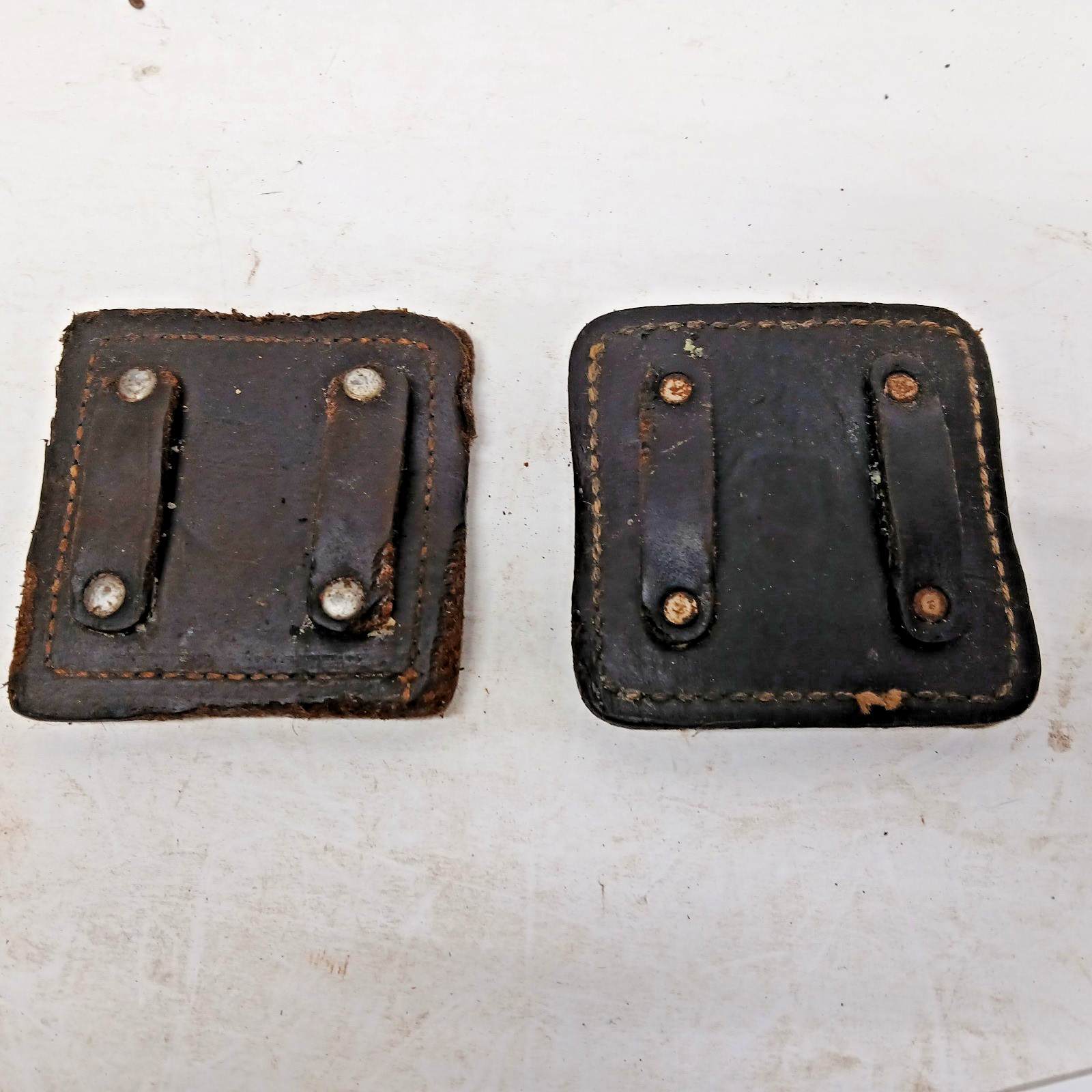 VINTAGE! POLE, CLIMBER, TOP "PADS", WHAT THEY USED TO CLIMB IN! ABOUT 4" X 4".