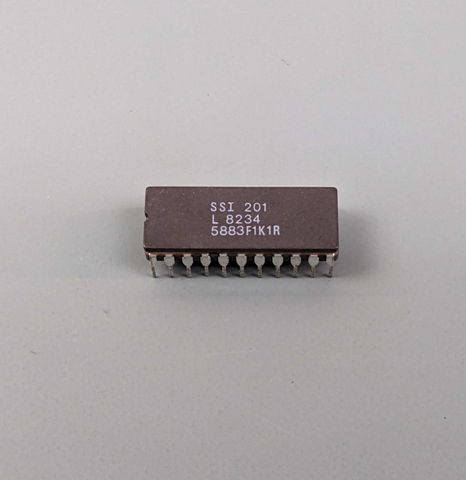 (2) SSI SSI201 Integrated DTMF Receiver ICs, 12V, BIN or 2of8 Out