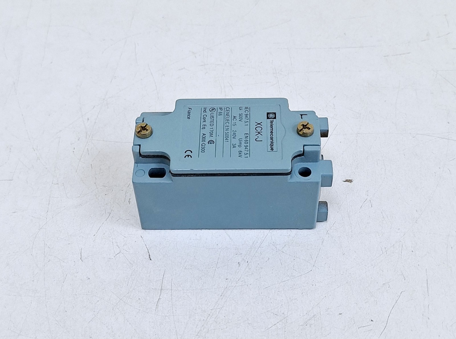 Telemecanique XCK-J Limit Switch