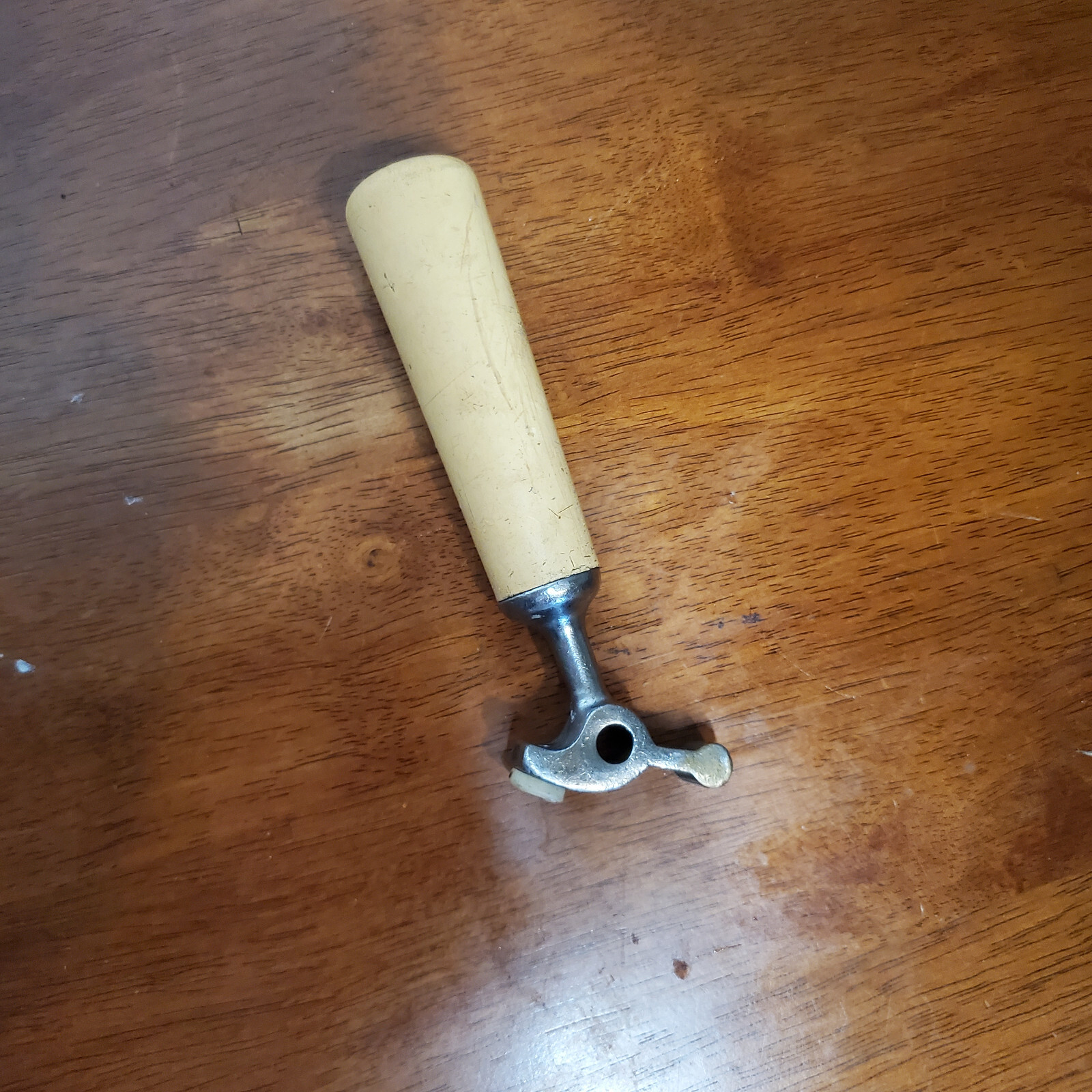 coldelite levers