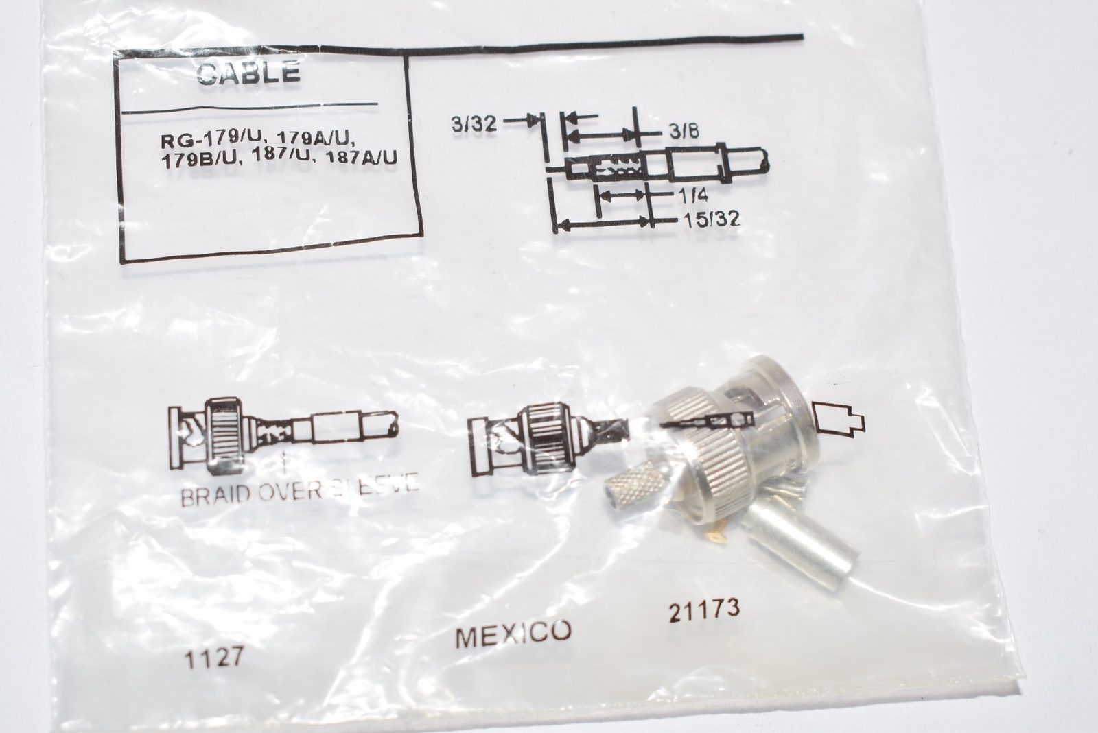 NEW AMP 5413589-8 Connector