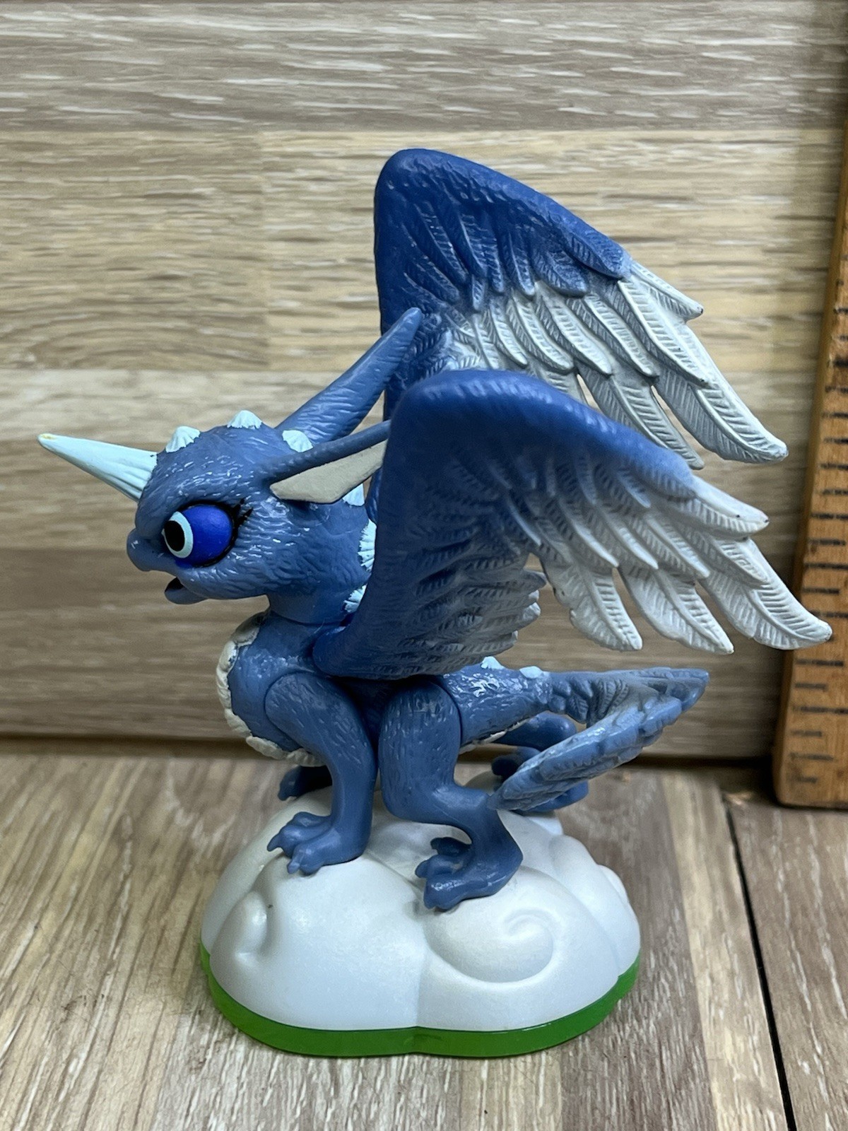 Skylanders Spyro's Adventure Whirlwind Figure Loose WILL COMBINE SHIPPING