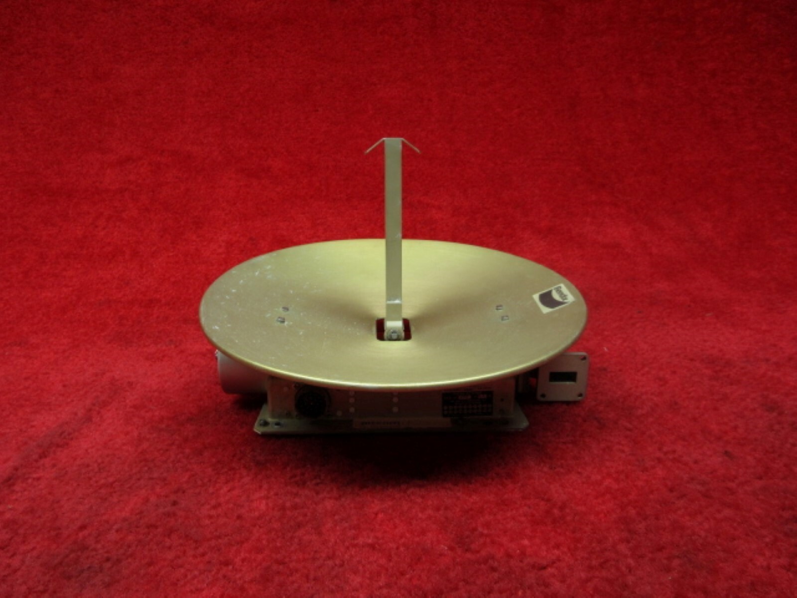 Bendix AT-133A Radar Antenna PN 4000765-3302