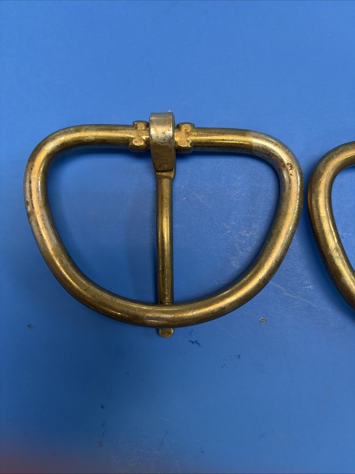 GIRTH BUCKLES