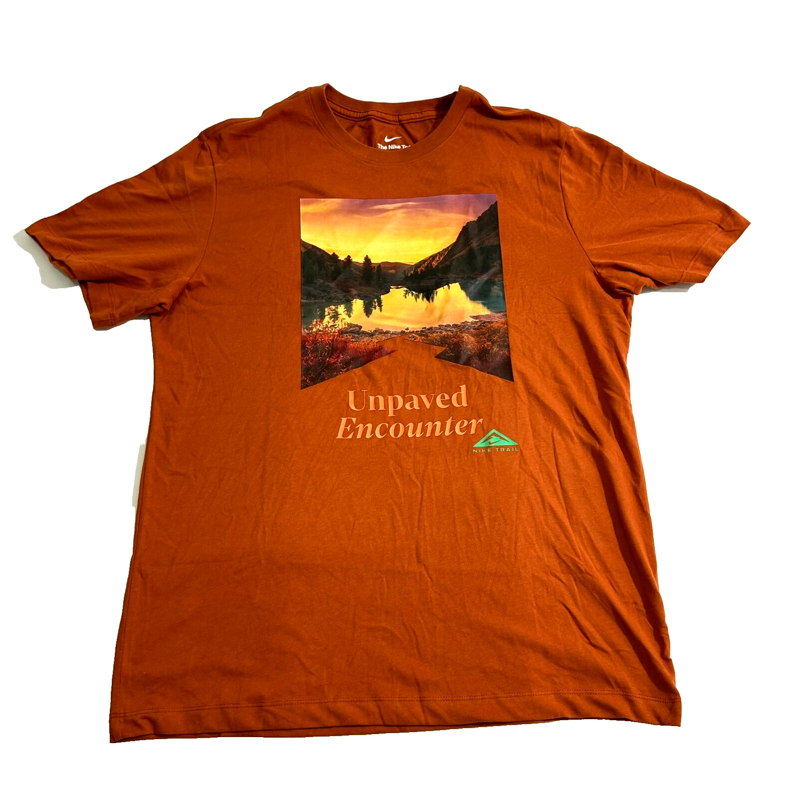 NWT Nike Men’s Trail Dri-FIT Running Print T-Shirt Brown Size XL FD0120-246