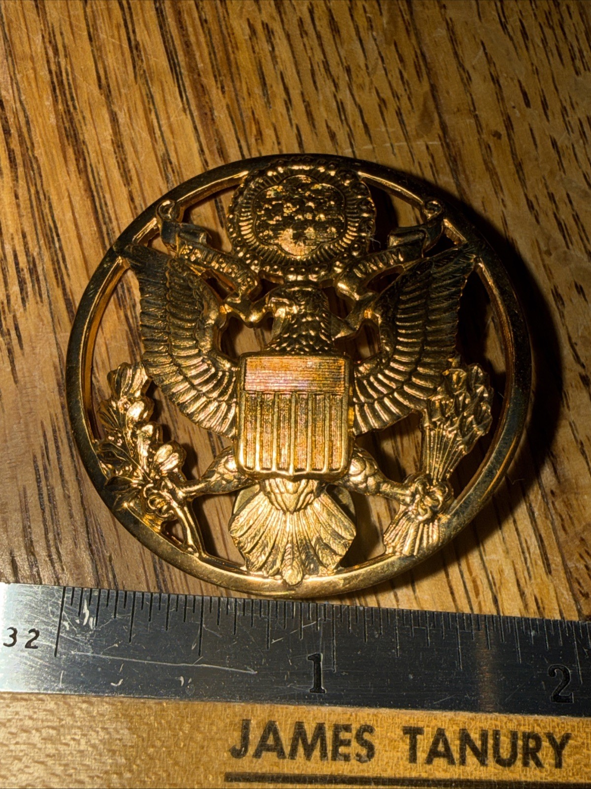 Female Hat U.S. Army Military Corps Enlisted Insignia Pin