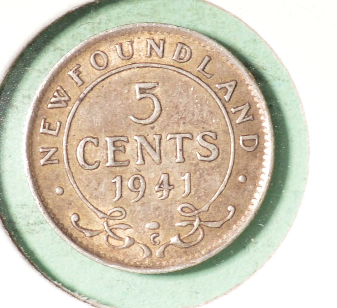 1941  - Newfoundland Silver Five Cents - INV#B-559