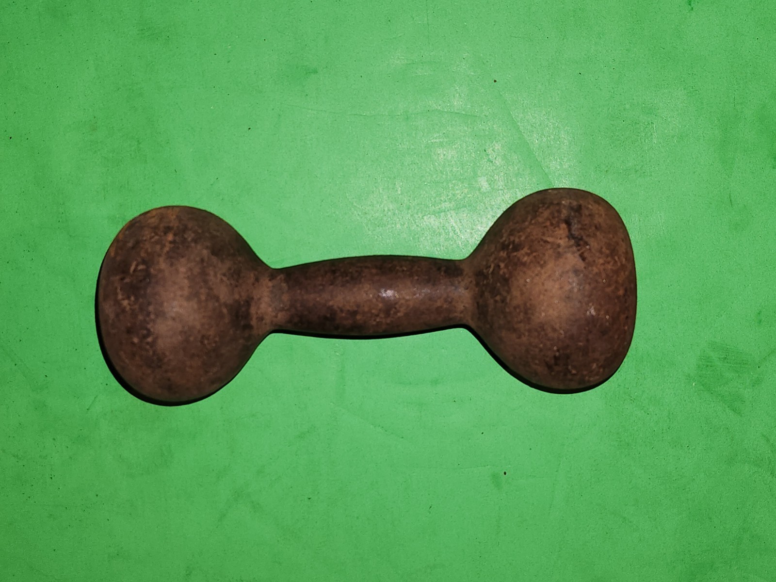 Antique One Piece Solid Cast Iron Dumbbell 6lb 6oz Nice Rust Patina