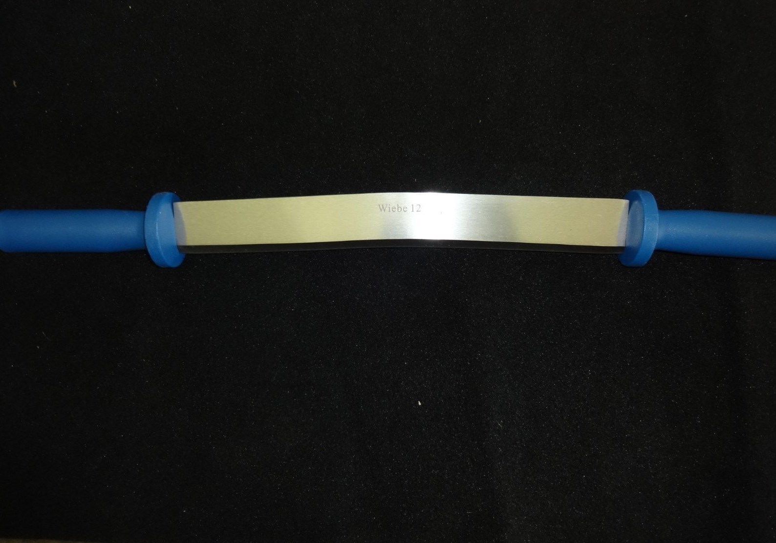 WIEBE 12"  ECONOMY FLESHER  FLESHING KNIFE HEAVY DUTY TRAPPING WIEBE SKINNING
