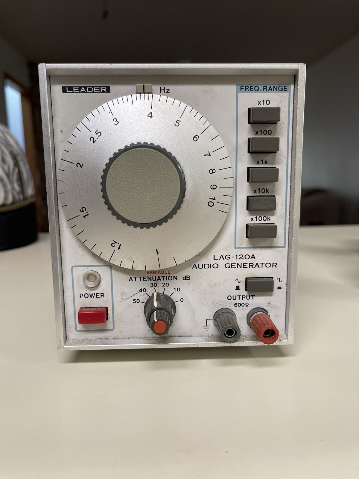 Leader LAG-120A Audio Generator Vintage Electronics Test Equipment
