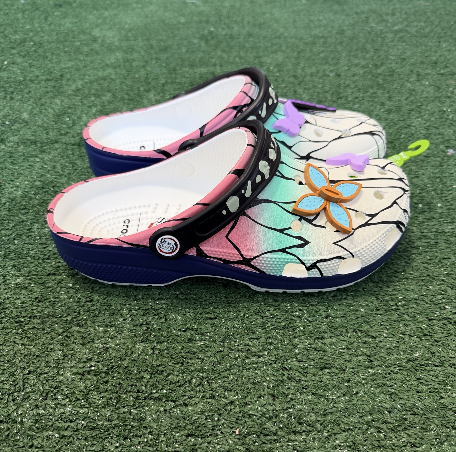 Crocs x DEMON SLAYER Classic Clog SHINOBU - Size US M10/W12 - BRAND NEW WITH TAG