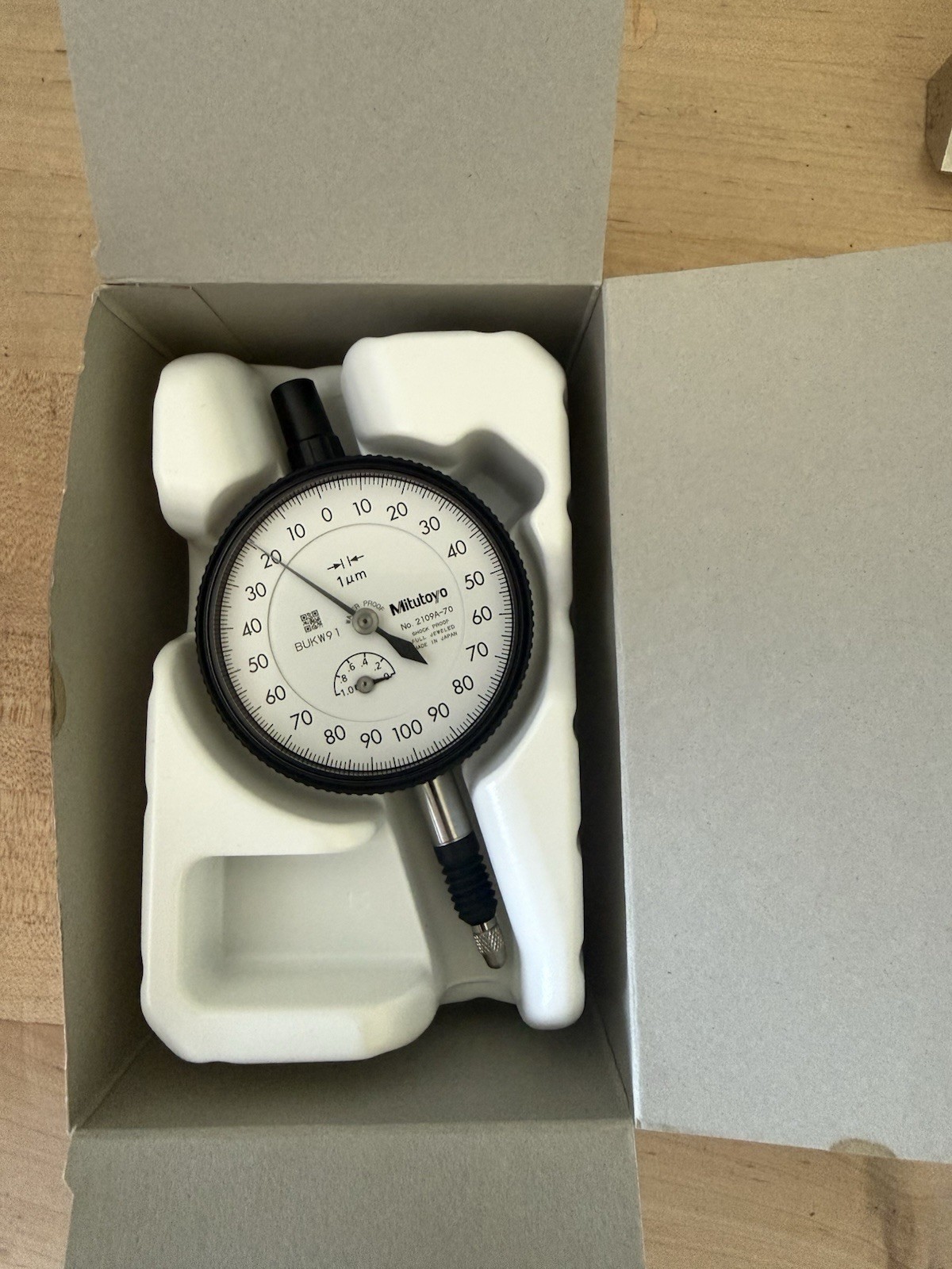 Mitutoyo Dial Indicator Indicator Type Made in Japan MPN 2109A-70