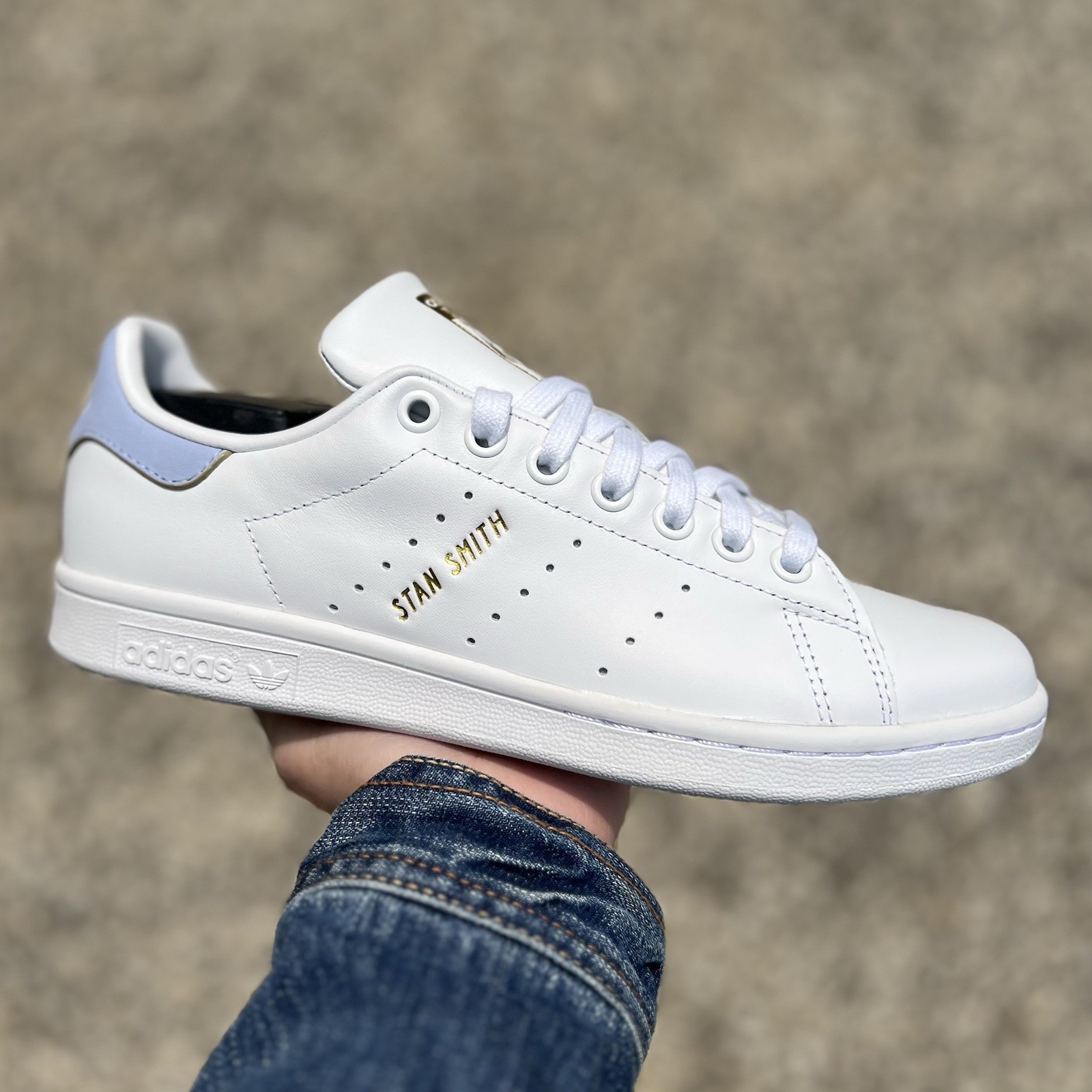 Adidas Originals Stan Smith Women's Athletic Shoe White Sneakers Footwear #642
