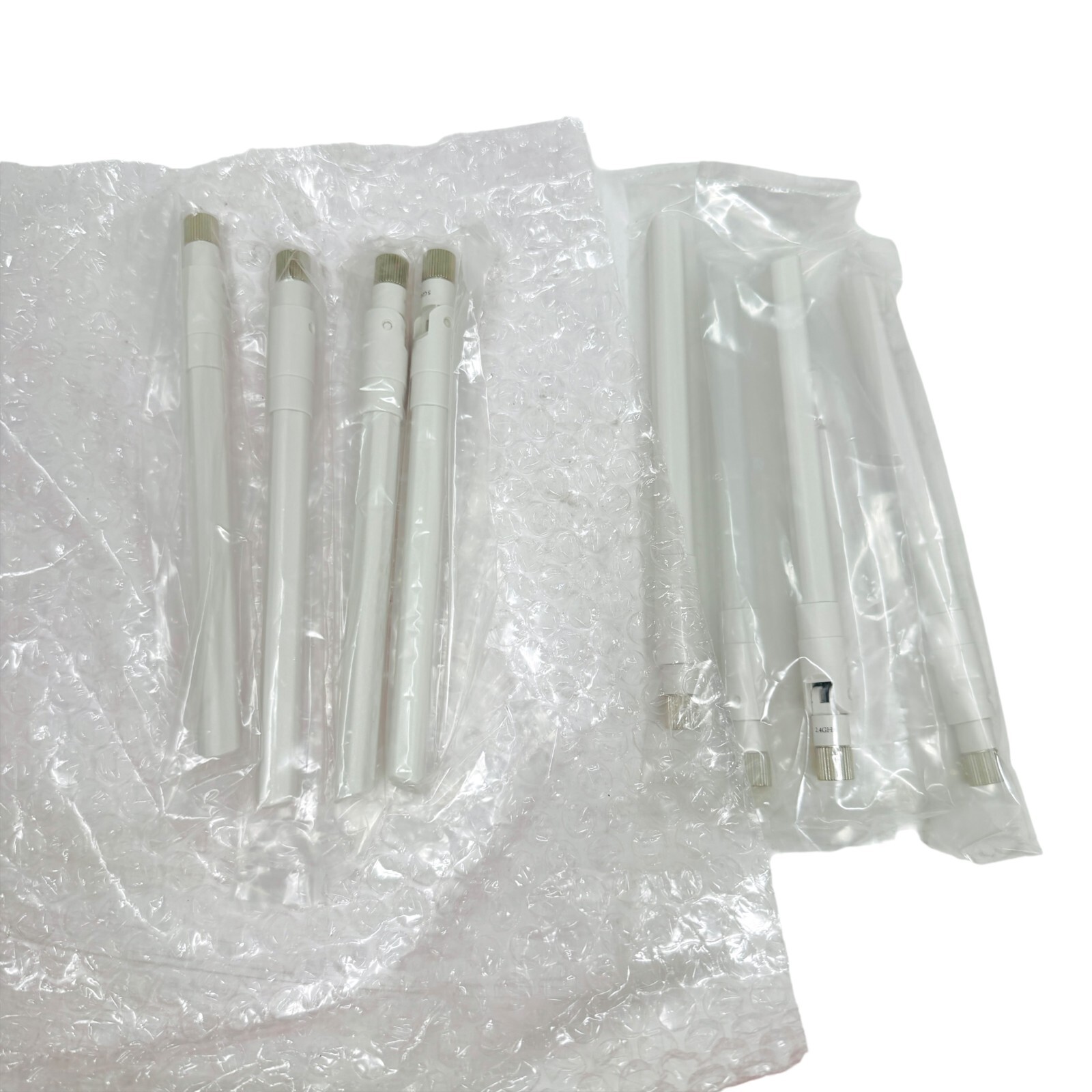 Adtran 1700964F1 Antenna Bundle for BSAP 3040-3045, New, 8 Pieces in 1 Pack