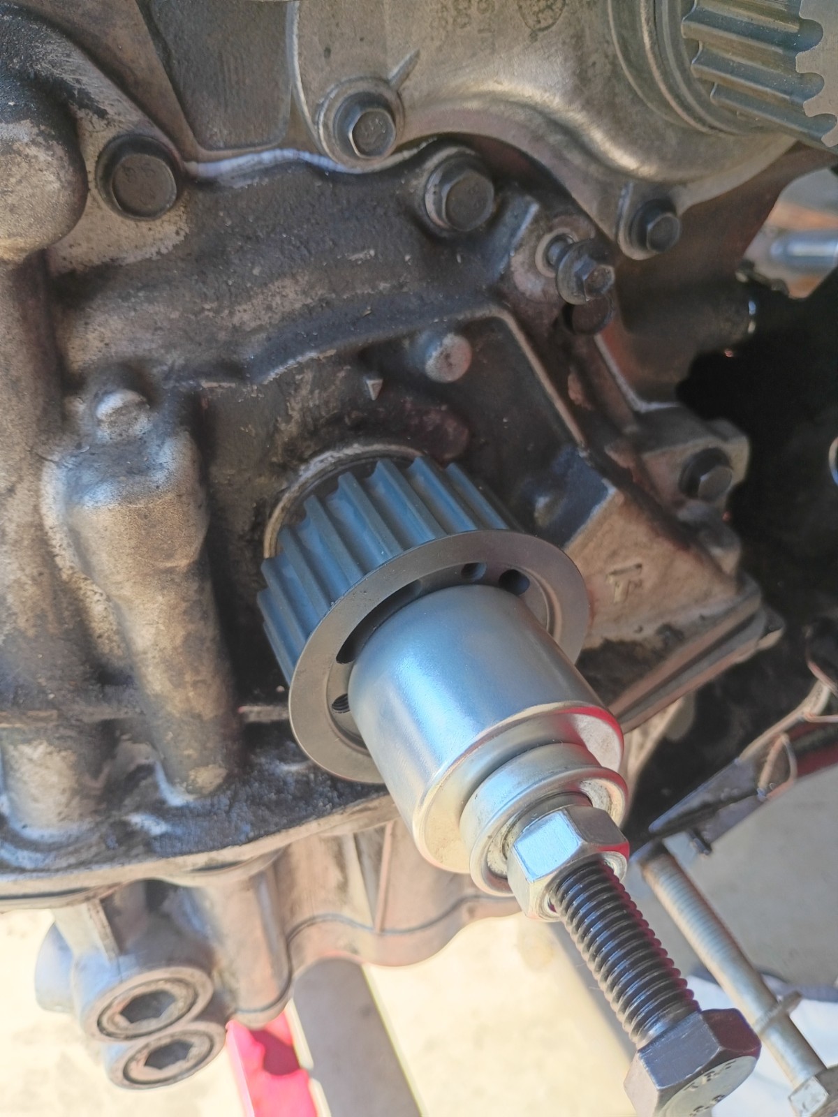 Crankshaft Sprocket installer Chrysler tool 6792 AB Mitsubishi Daimler Dodge