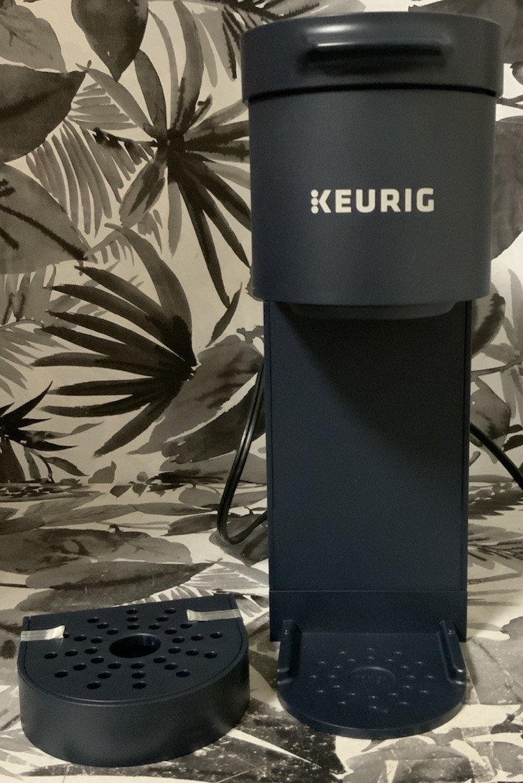 ➿ Keurig 42 oz K-Mini Coffee Maker Navy Go Single-Serve Coffee Maker 🆕