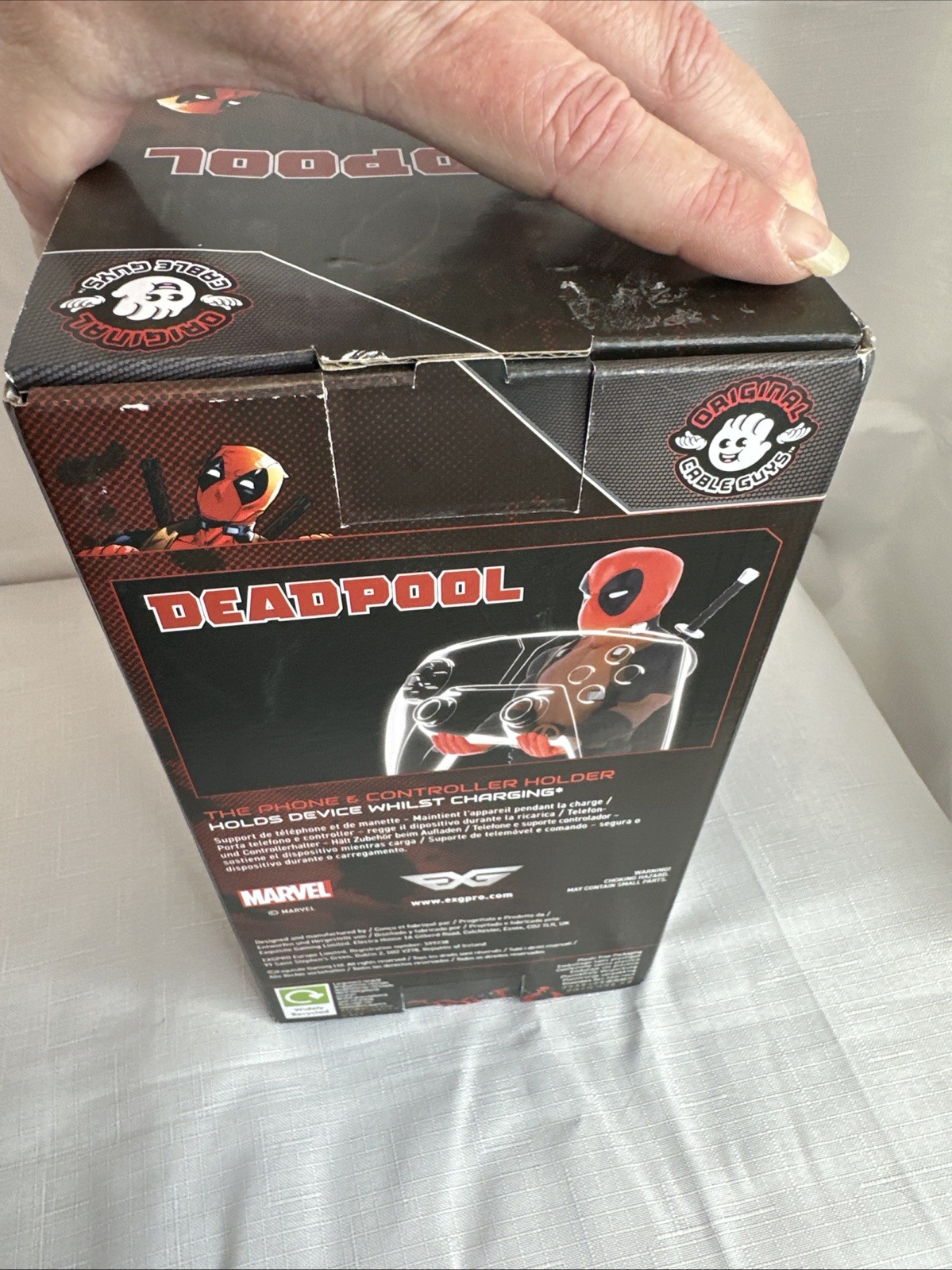 Exquisite Gaming Cable Guys Original Phone & Controller Holder DEADPOOL Marvel