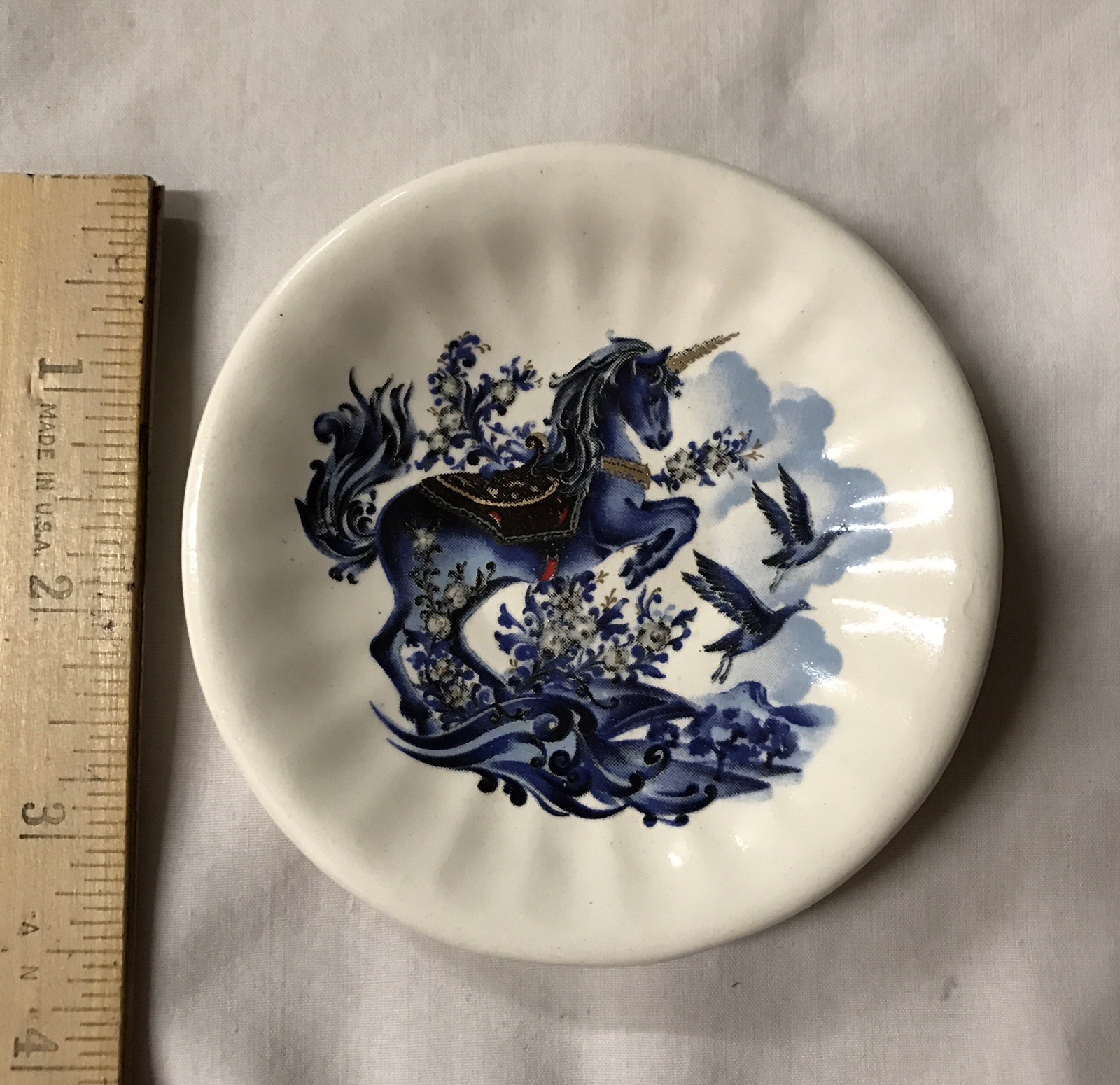 3 1/2" UNICORN PLATE TRAY HAND ROLLED CIGARETTE OR CIGAR MADE IN USA UNIQUE GIFT