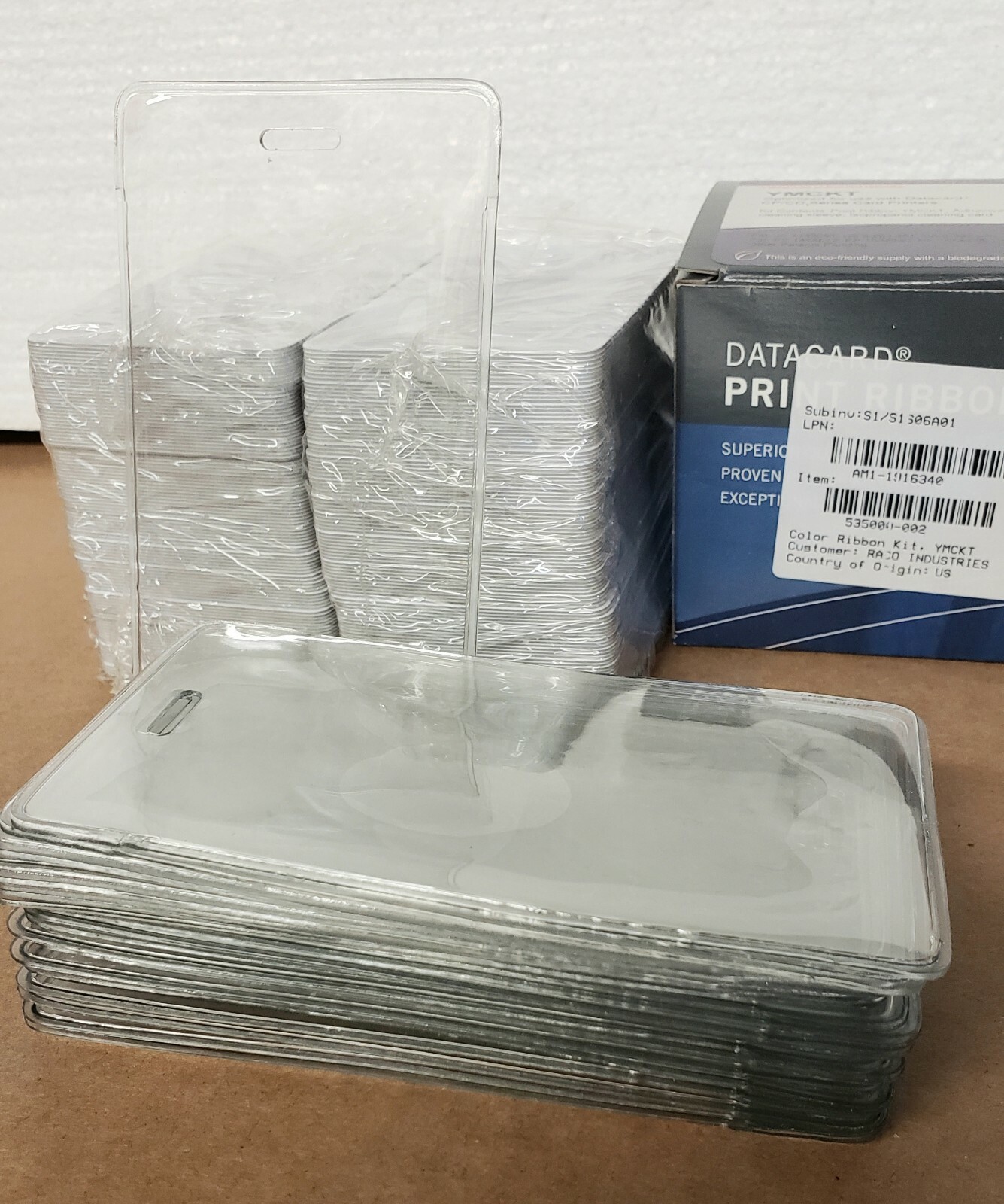 Mylar 10ml CR80 Sticki Cards for Proximity Badges, 200ct w/20 Clear Badge Holder