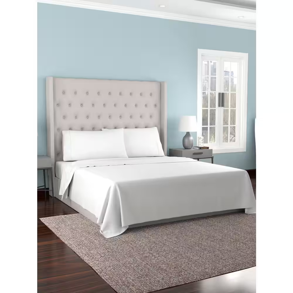 300 Thread Count 4-Piece White Solid Organic Cotton Percale Queen Sheet Set