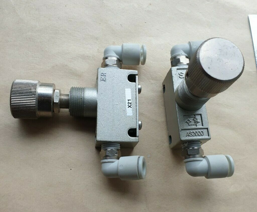 2 PCS OF SMC AS2000 NEEDLE VALVE (R4S8.7B2)