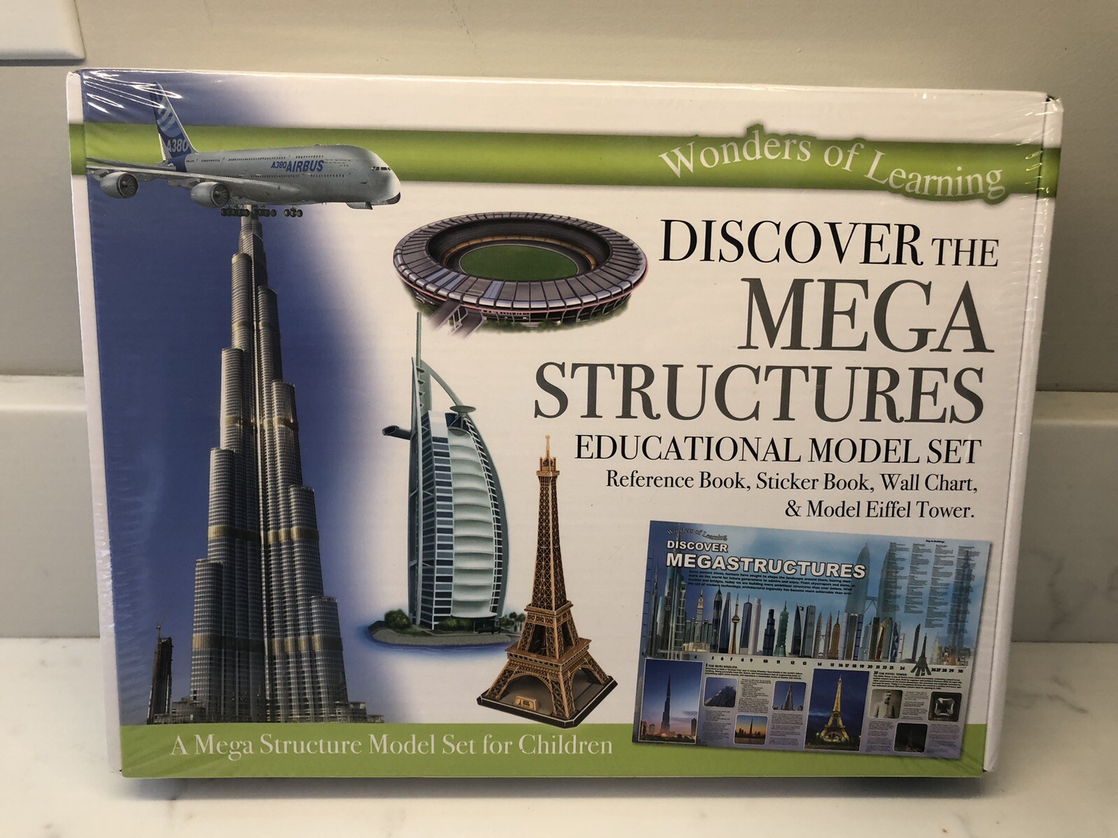 Discover Mega Structures Educational Model Set ~ Eiffel Tower Model ~ NEW