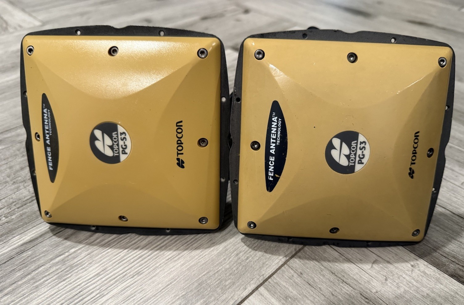 Topcon Dual PG-S3 GPS/GNSS Antennas w/ Machine Control Mast Mount