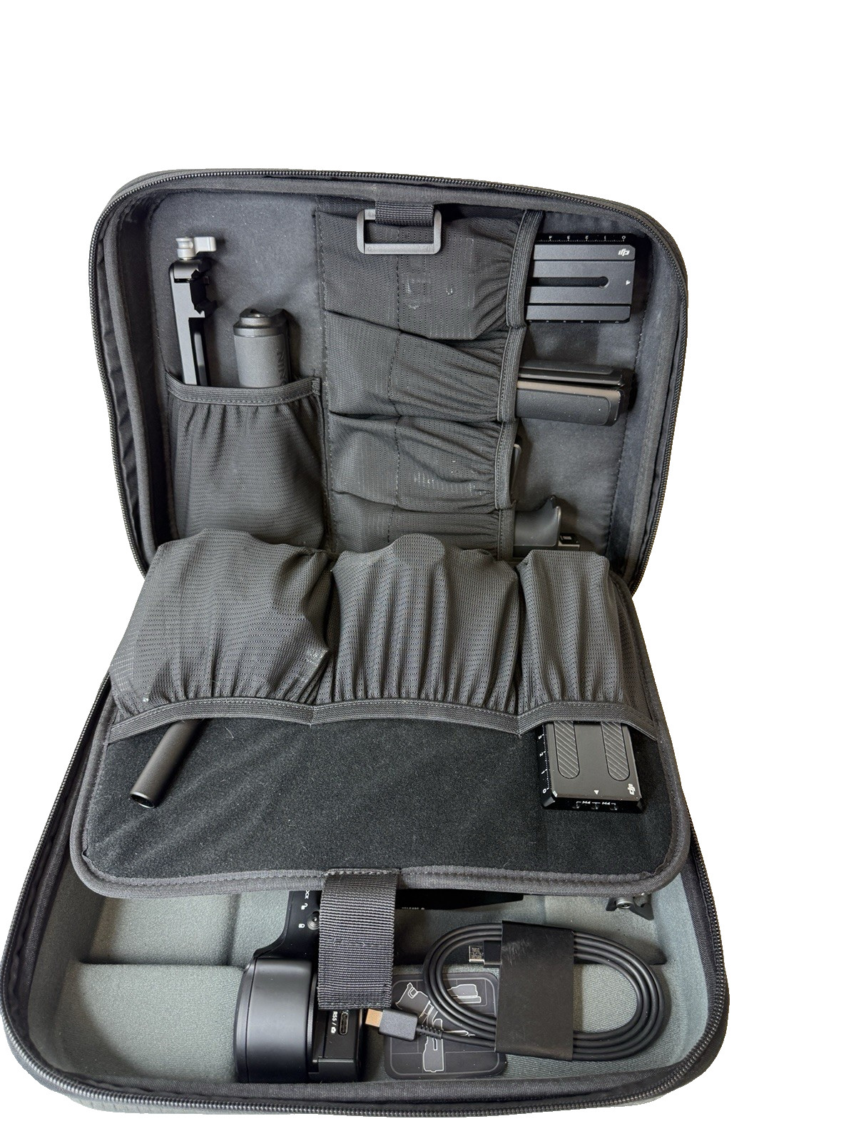 DJI RS 4 Pro Combo 3-Axis Gimbal Stabilizer - Black